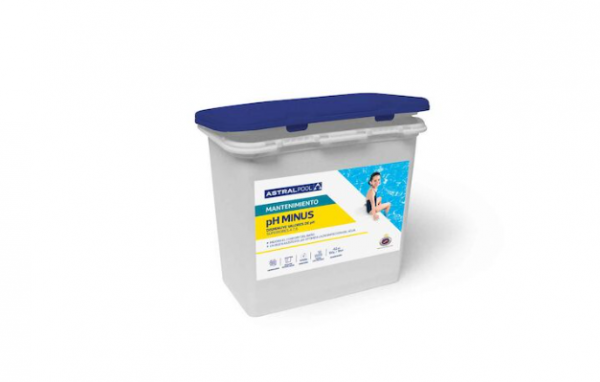 Solid pH reducer for adjusting pH